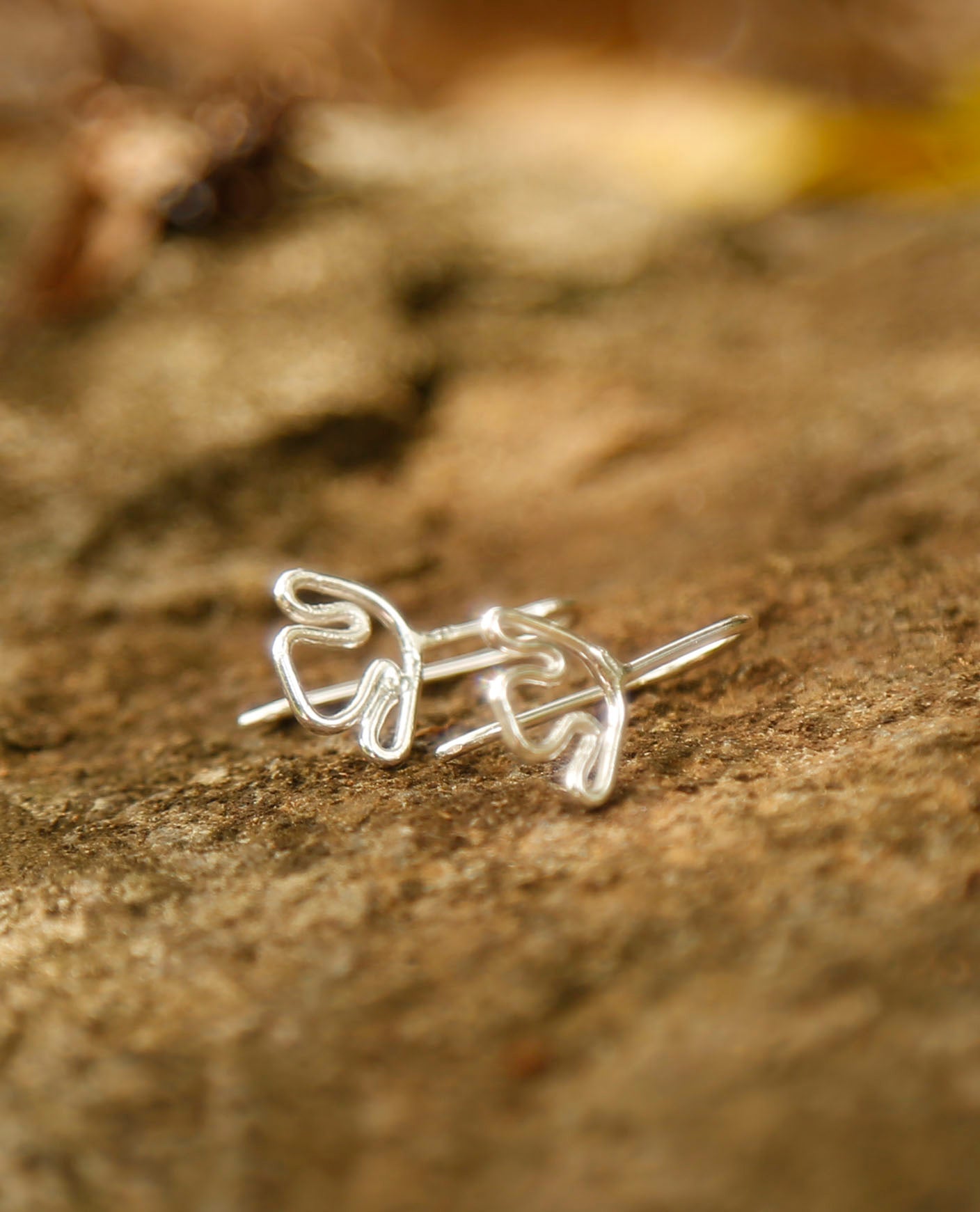 dinosaur earrings | small ornithopod | solid silver