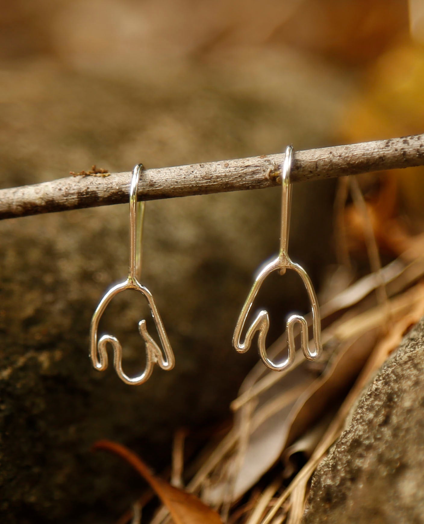 dinosaur earrings | large ornithopod | solid silver