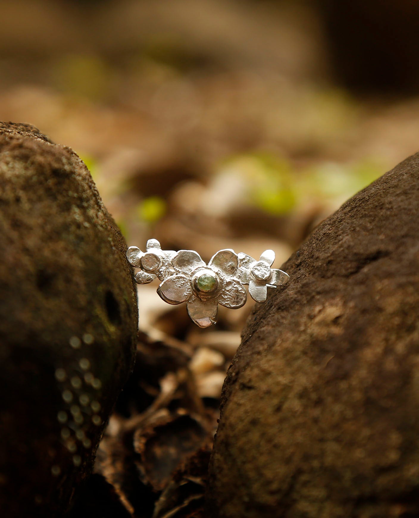 emerald brooch | solid silver