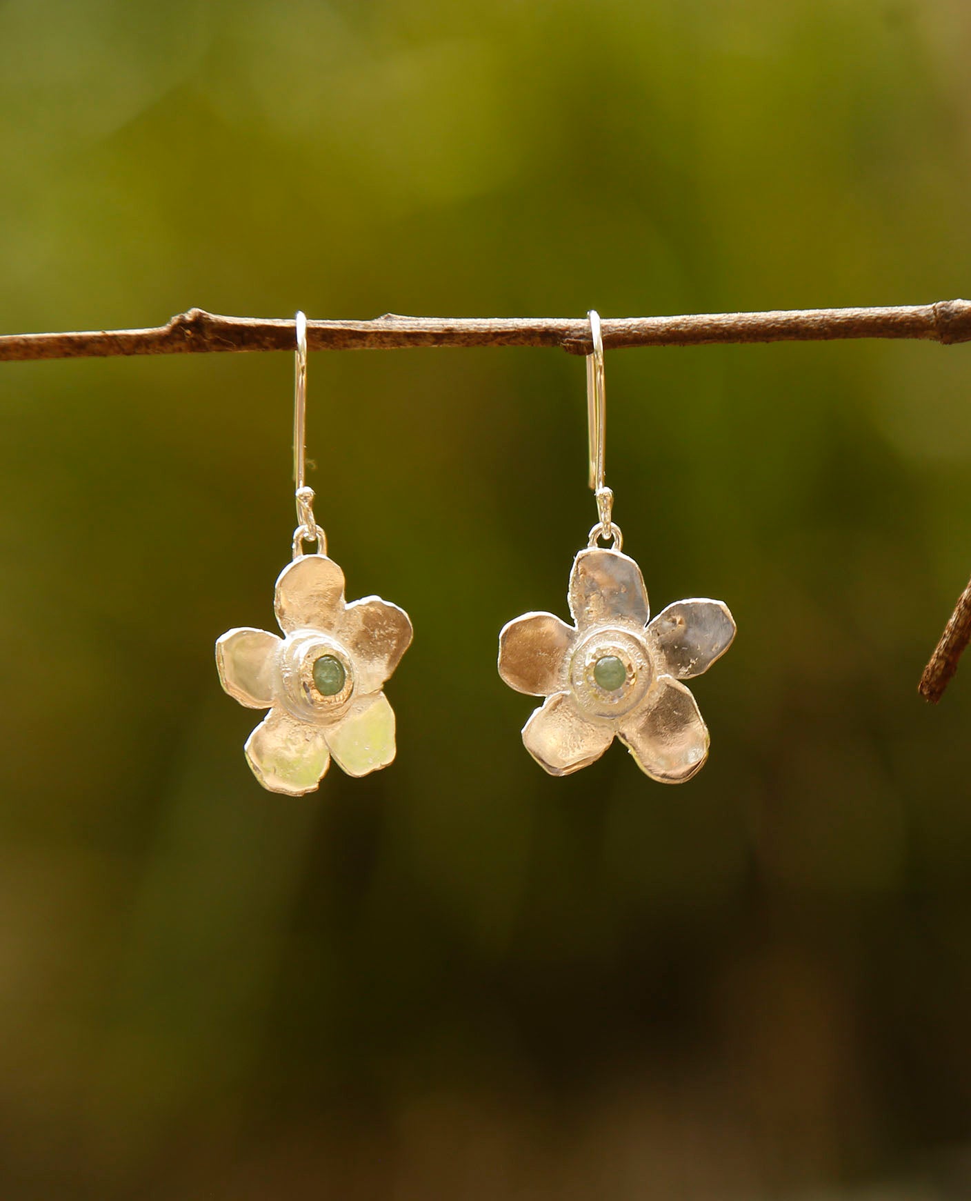 emerald earrings | solid silver