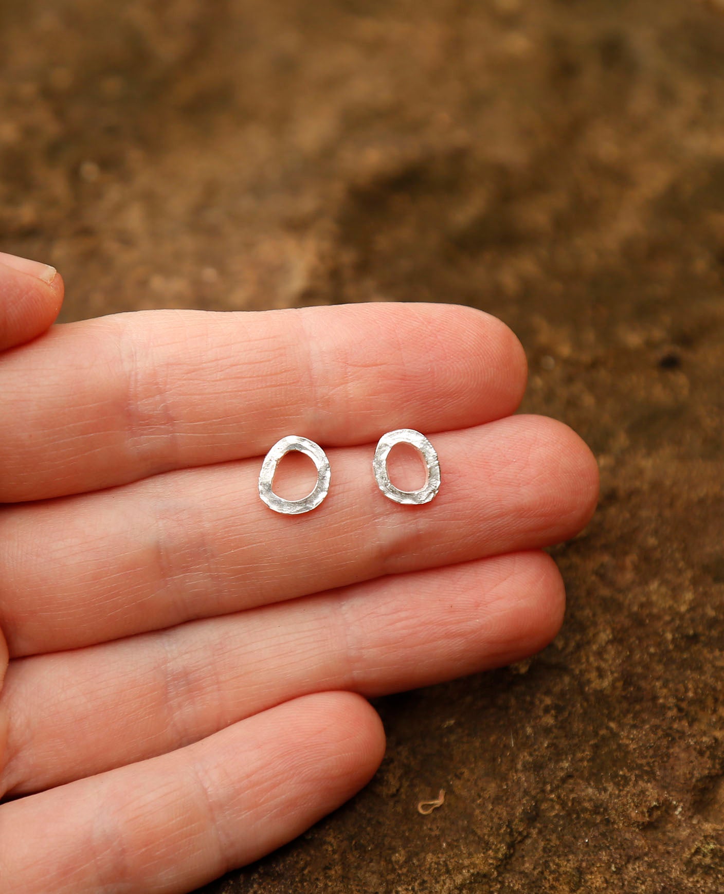 circle earrings | solid silver