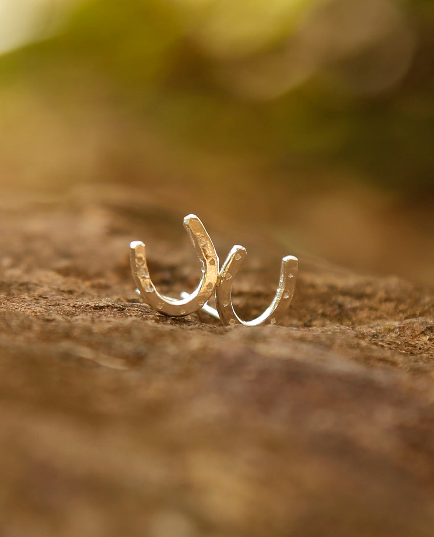 line earrings | horse shoe | solid silver