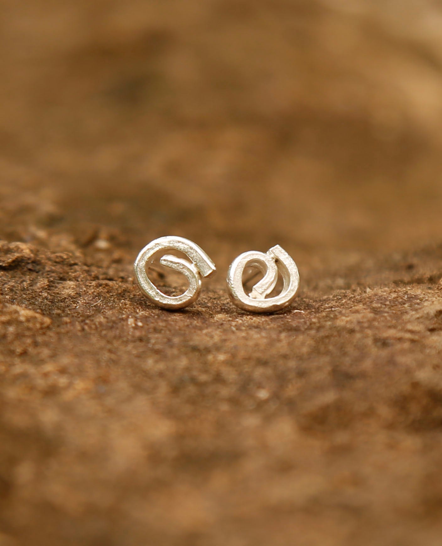 line earrings | cinnamon scrolls | solid silver