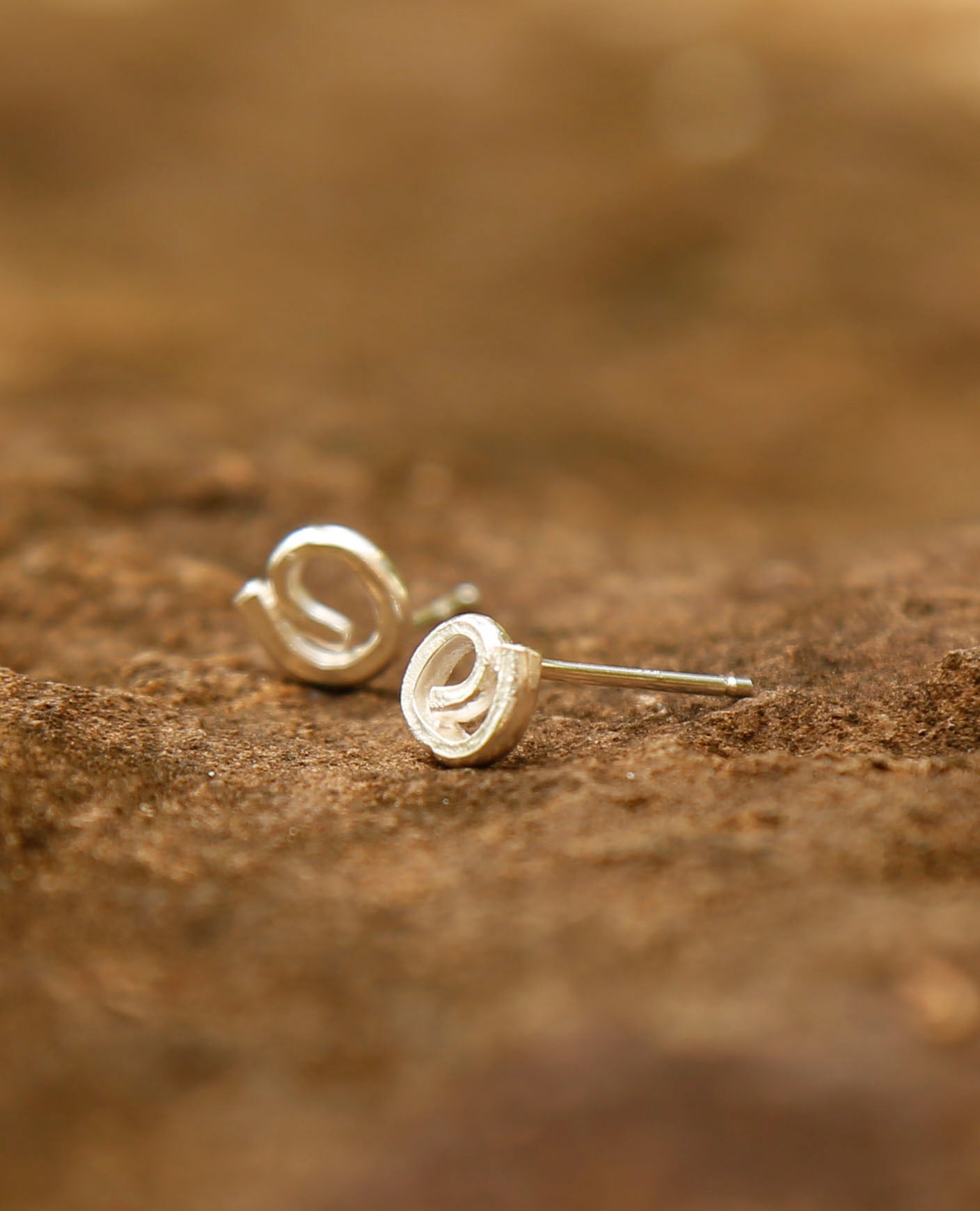 line earrings | cinnamon scrolls | solid silver