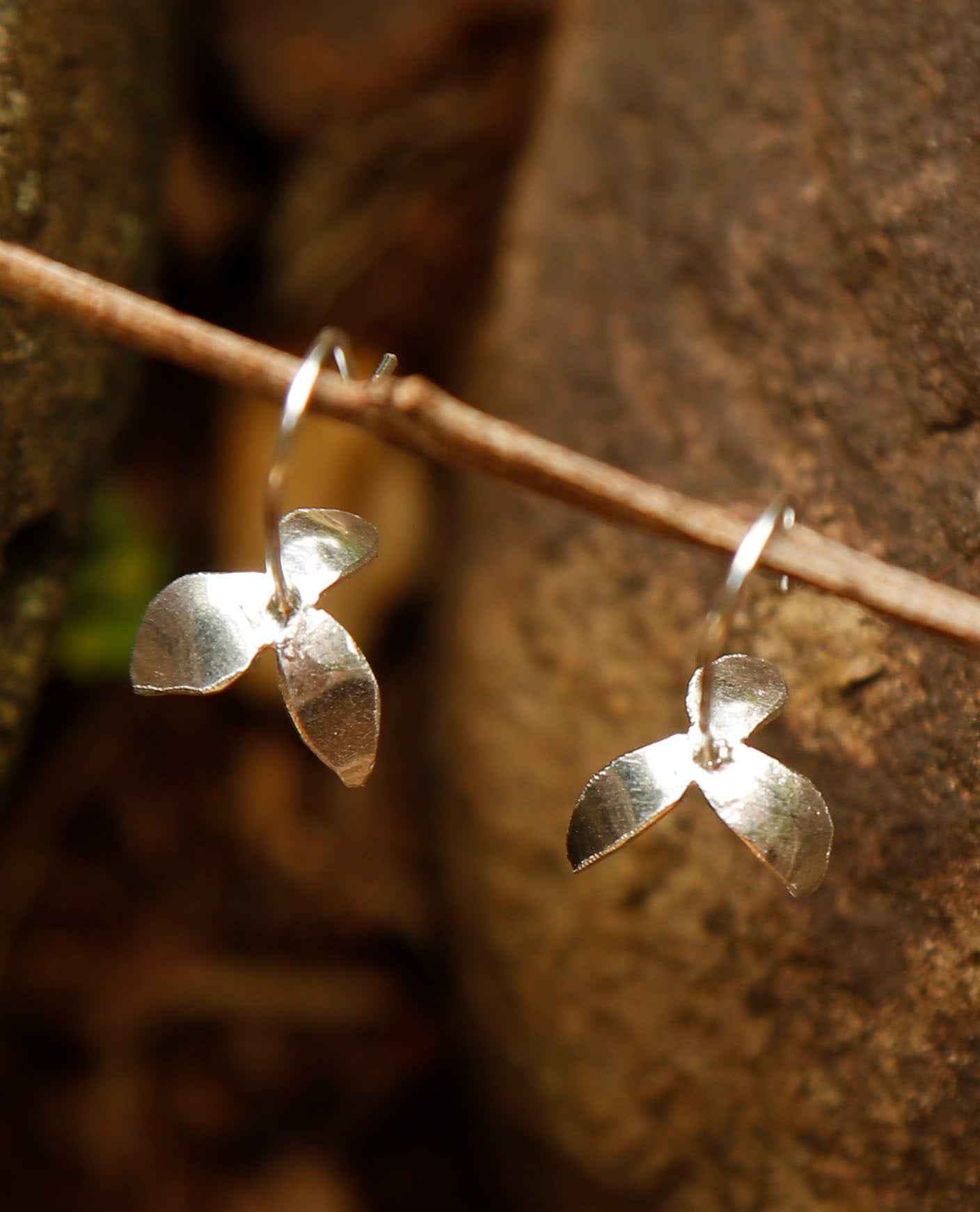 flower earrings | flannel | solid silver