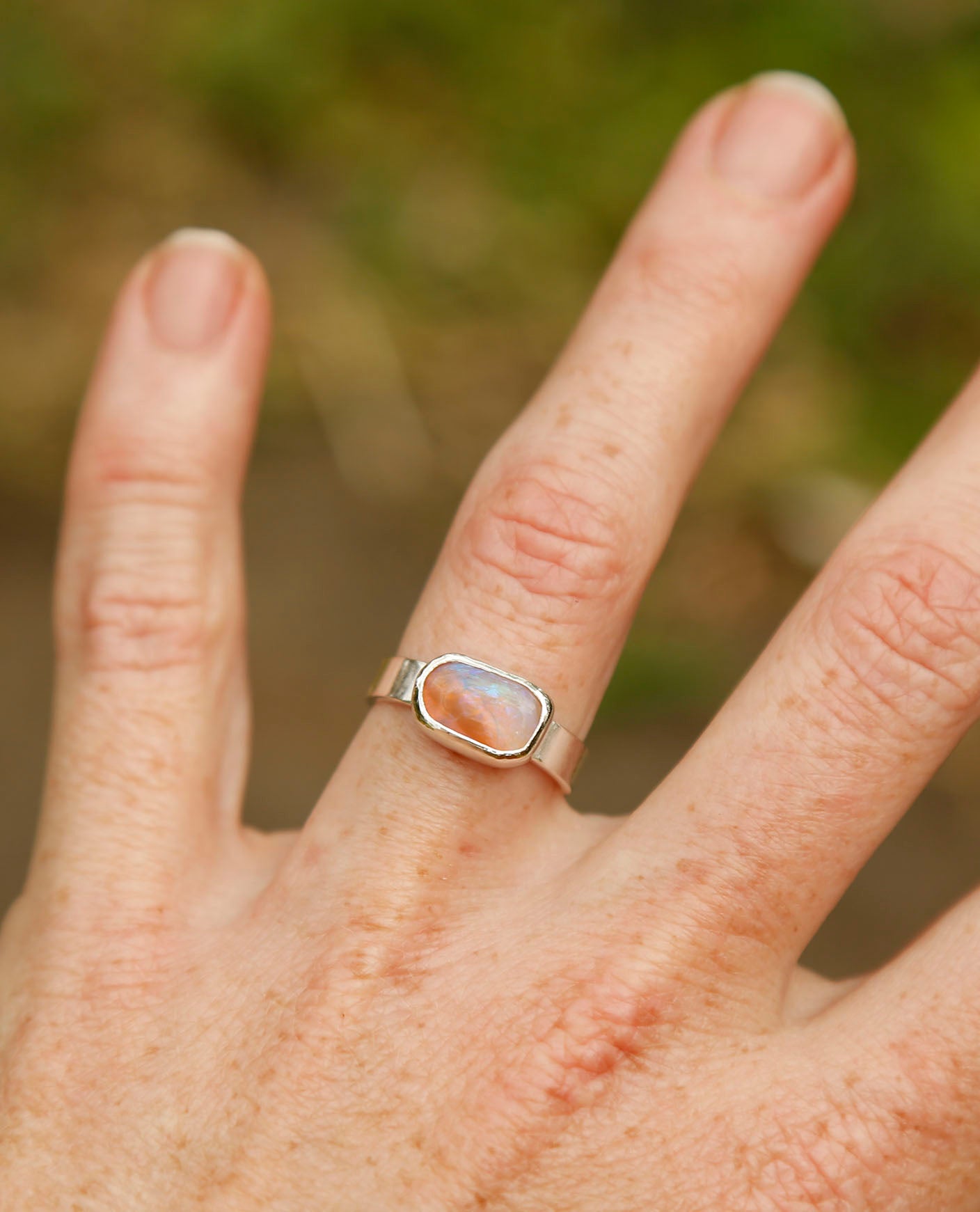 opal ring in solid silver | K 3/4
