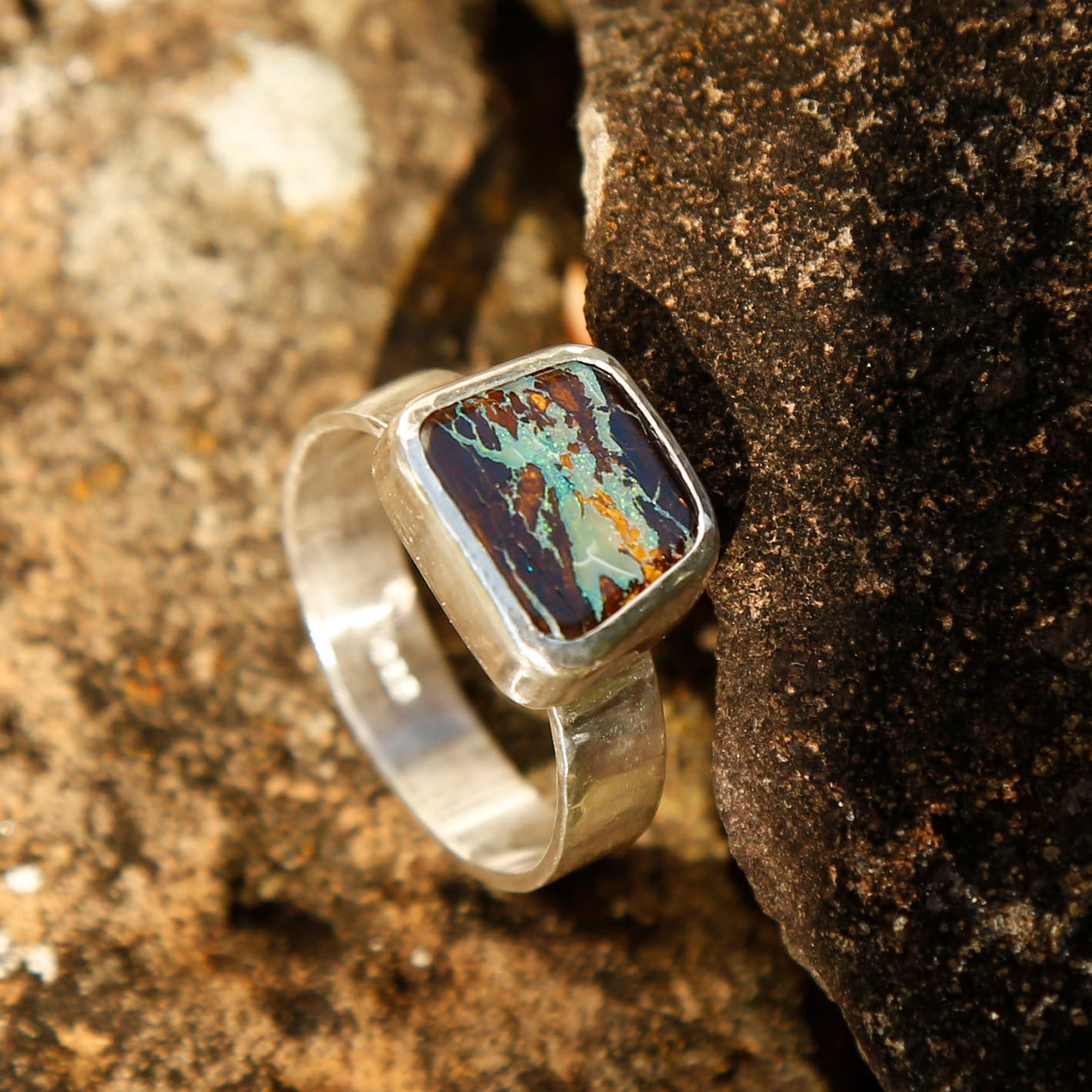 opal ring in solid silver | U