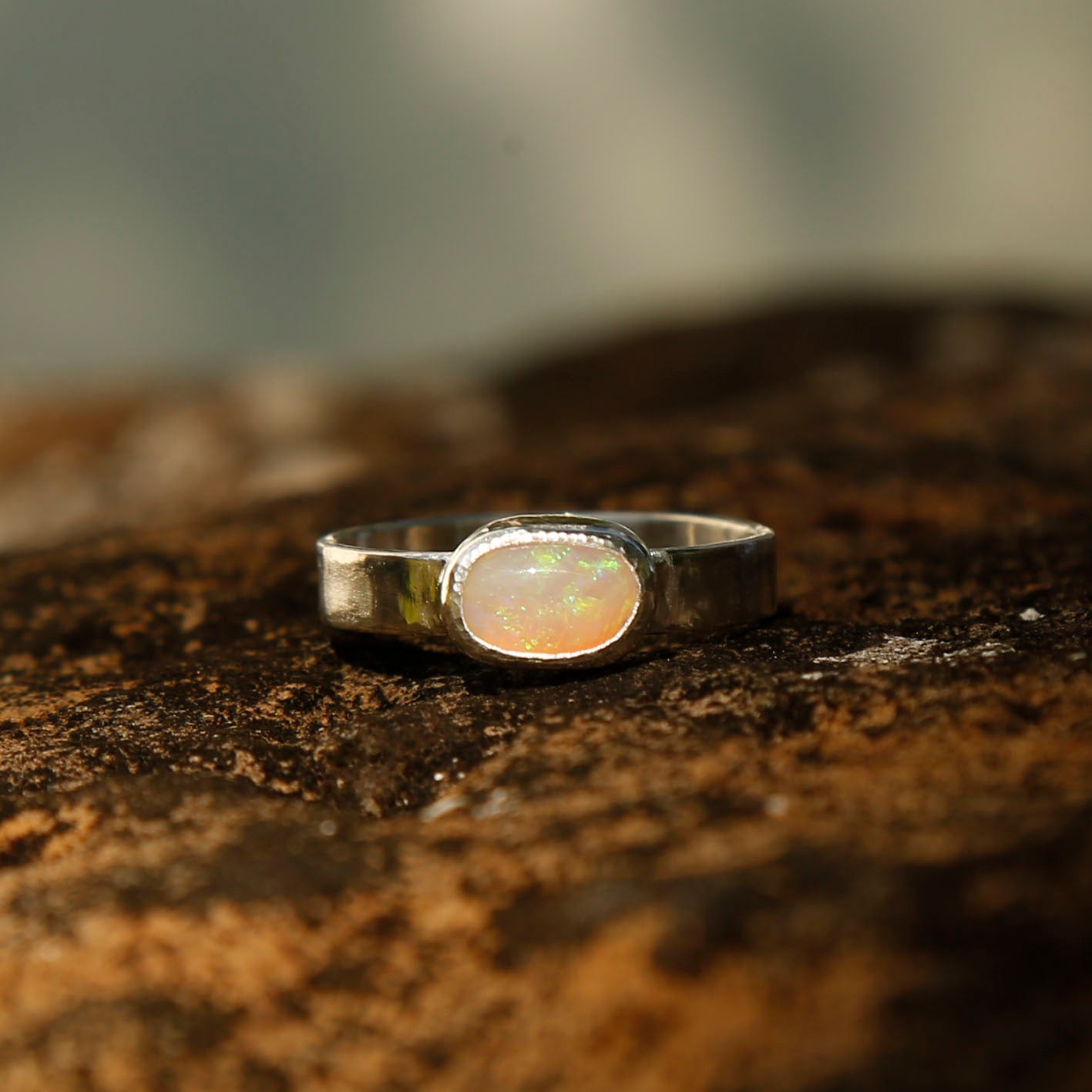 opal ring in solid silver | P 1/2