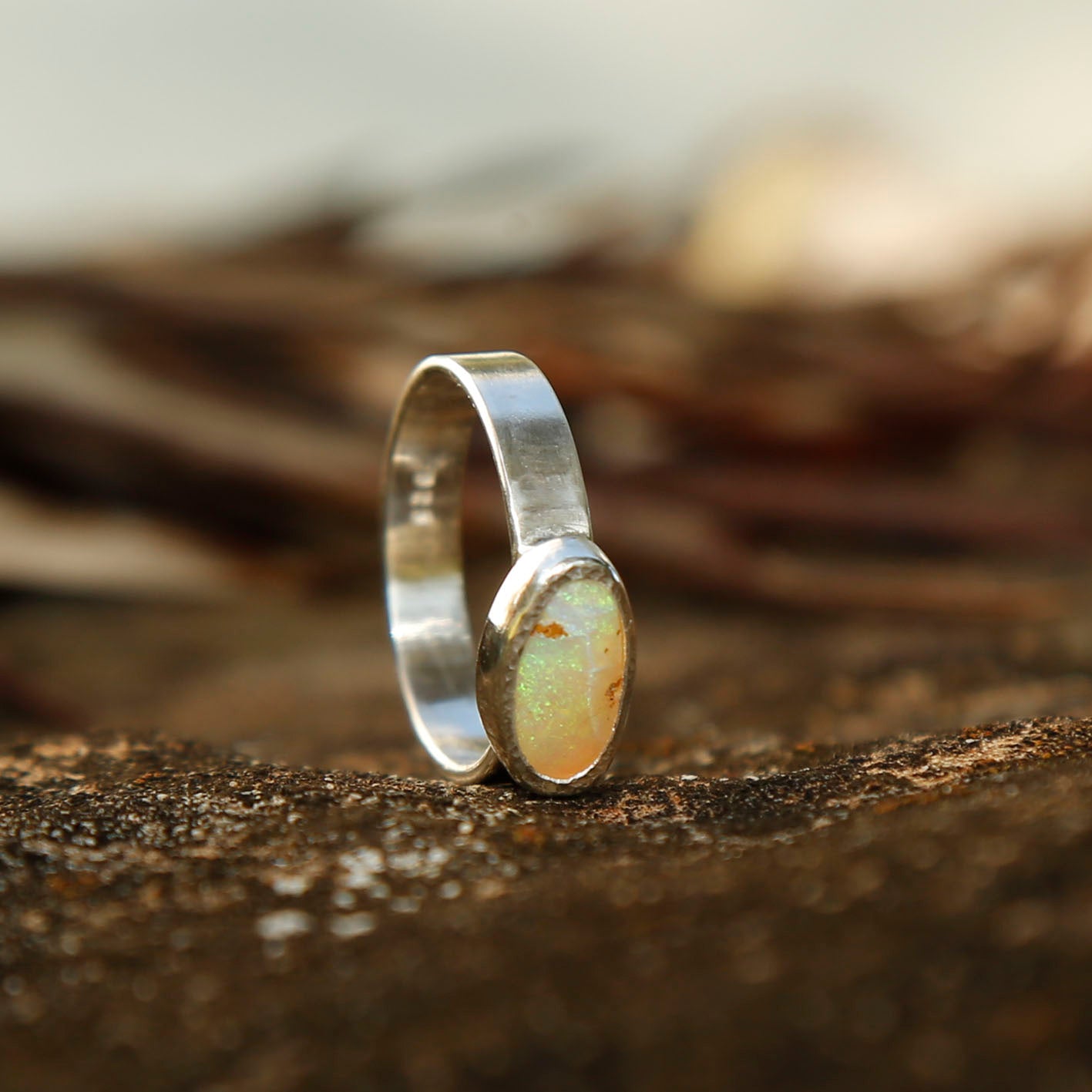 opal ring in solid silver | M