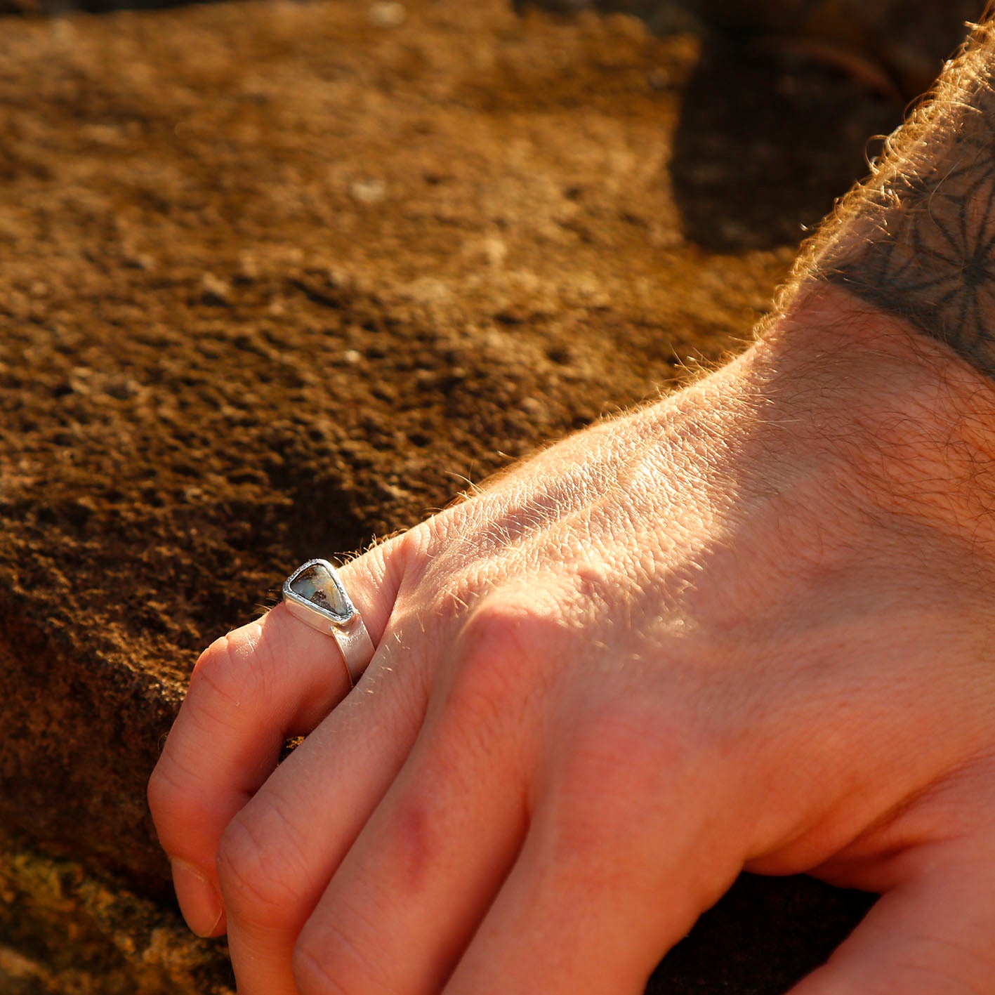 opal ring in solid silver | P