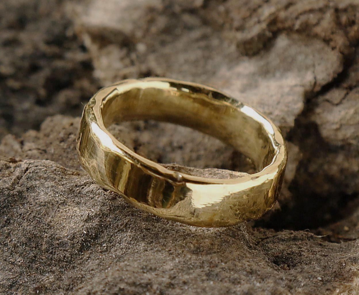 rustic | solid gold ring | wide