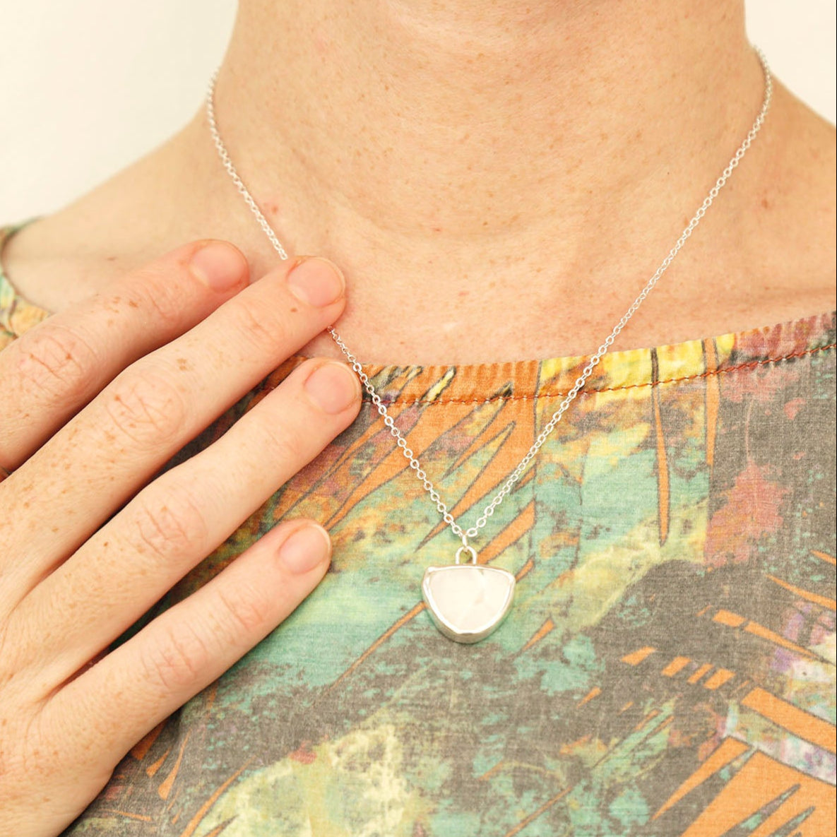 moonstone pendant | solid silver
