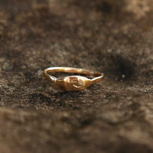 solid gold ring  | H