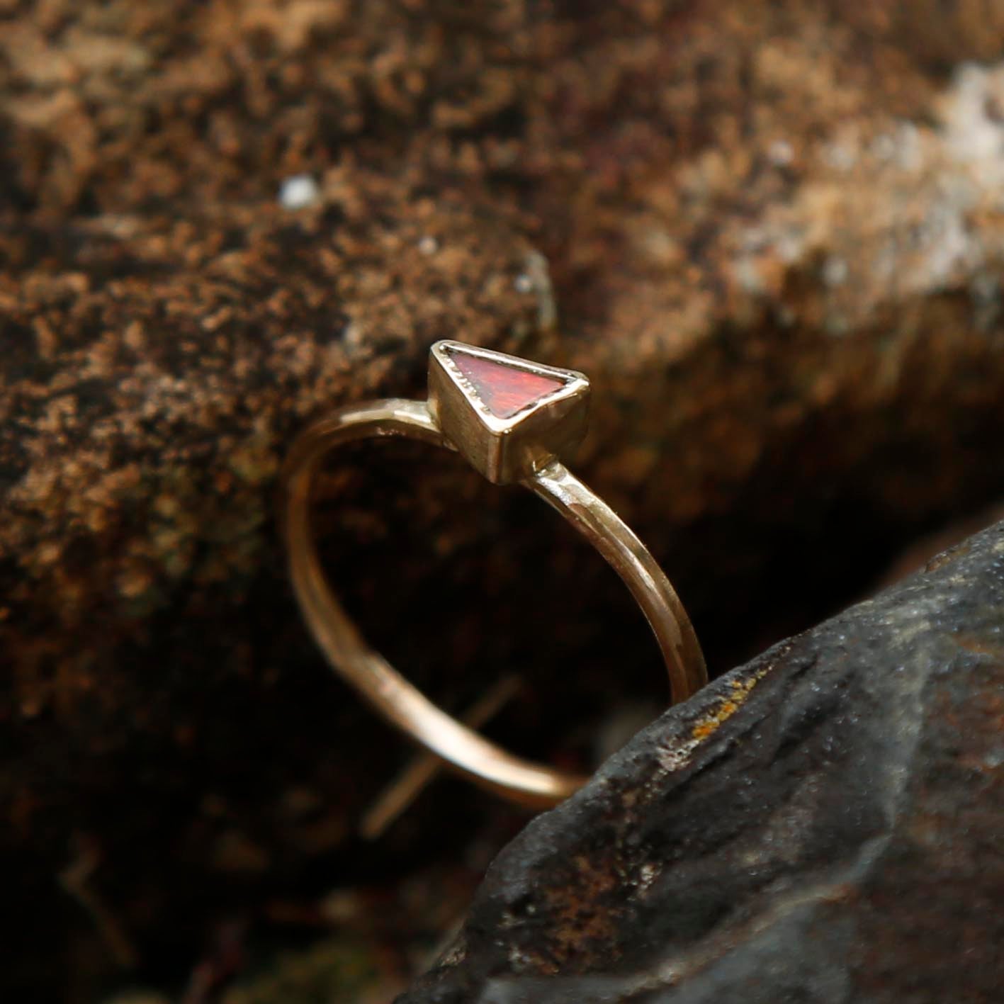 opal ring in solid gold | N 1/2