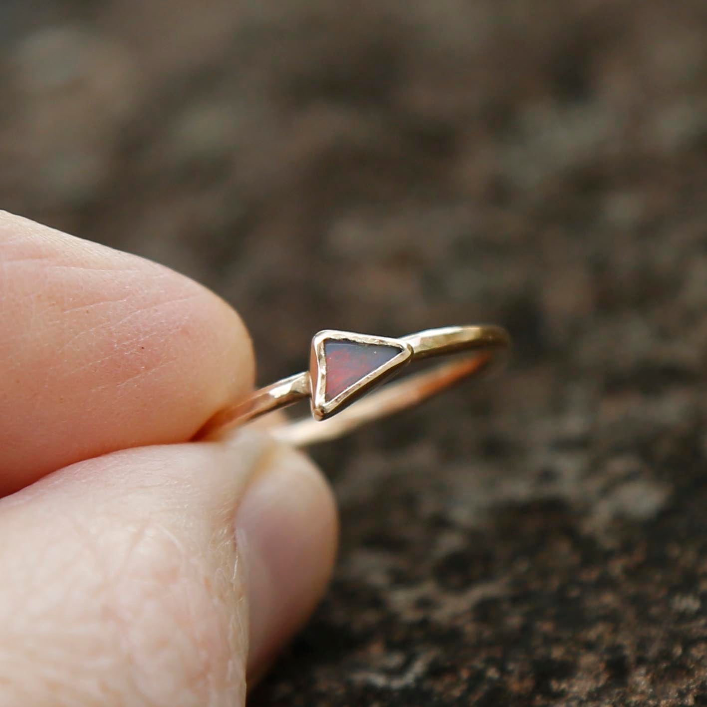 opal ring in solid gold | N 1/2