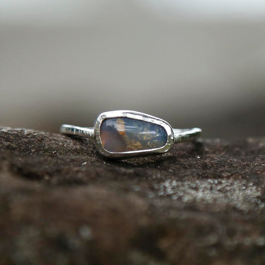 opal ring in solid silver | Q 1/2