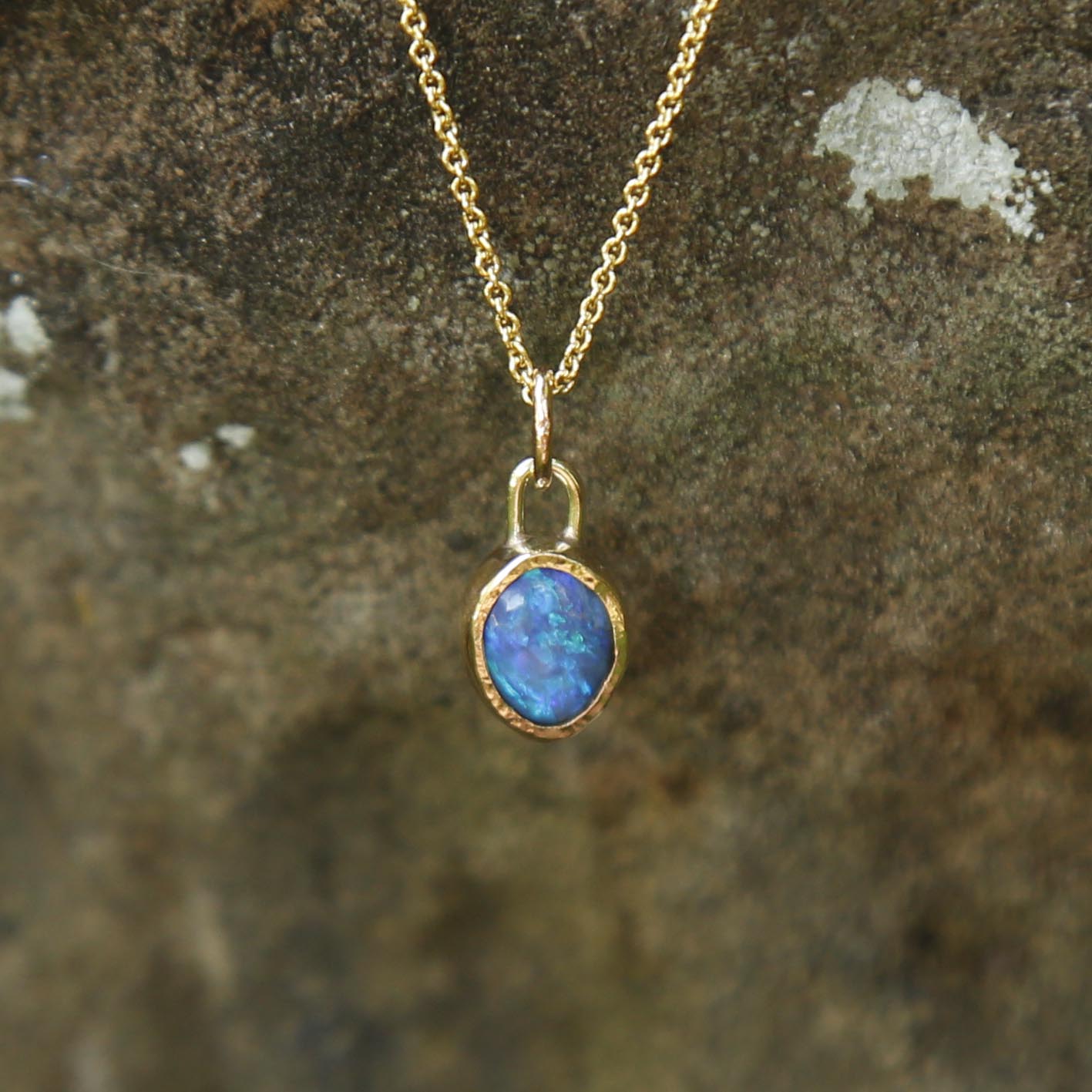 opal pendant | solid gold