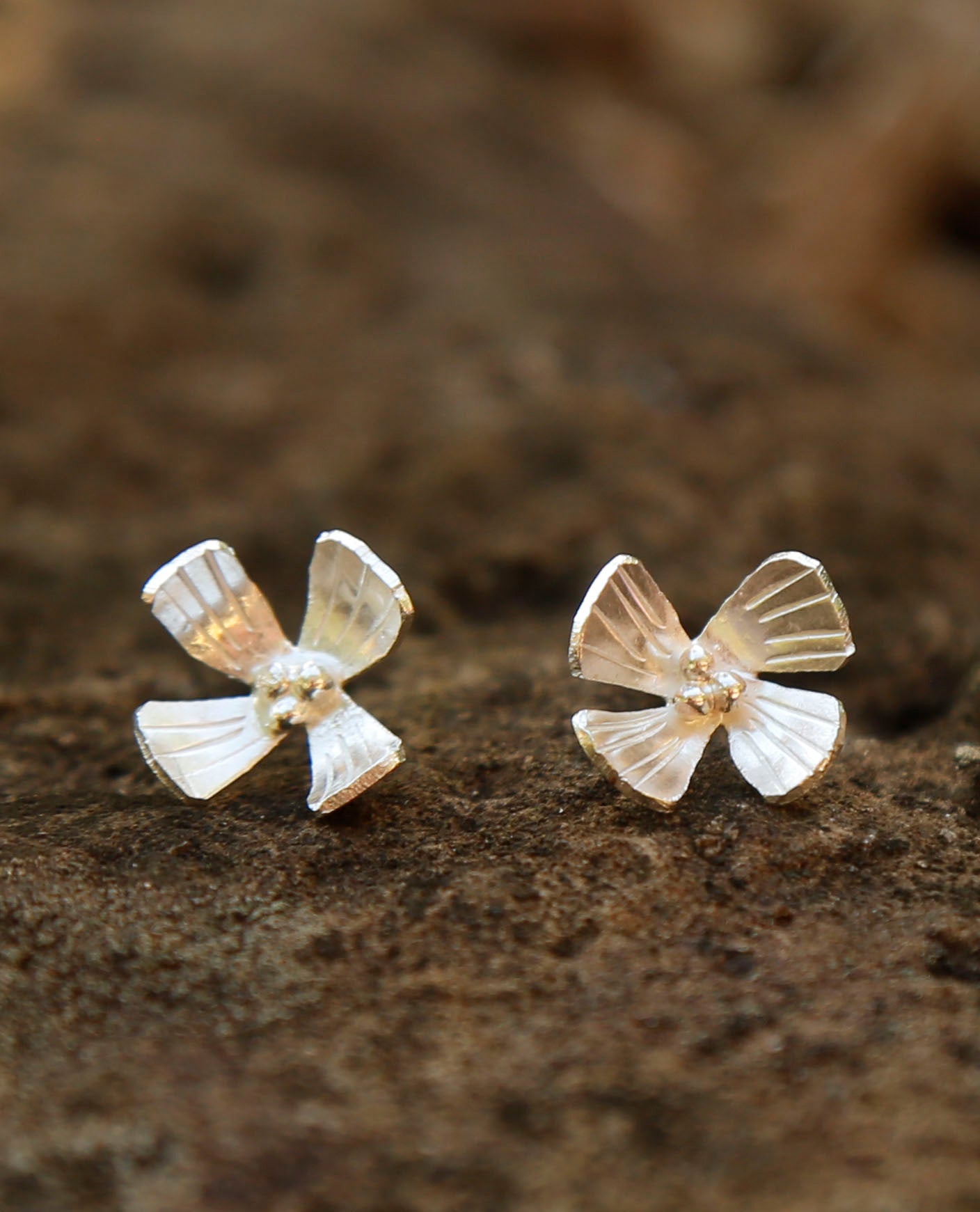 gilliflower earrings | solid silver