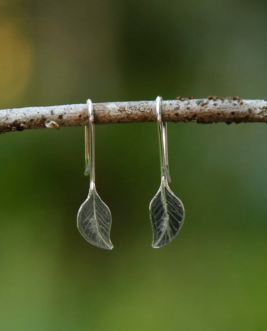 leaf earrings | solid silver