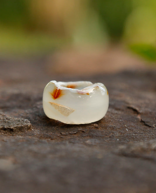 undulate | solid stone