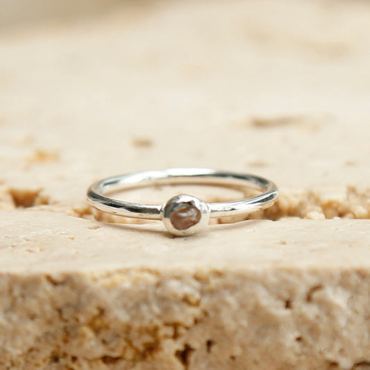 zircon ring | K