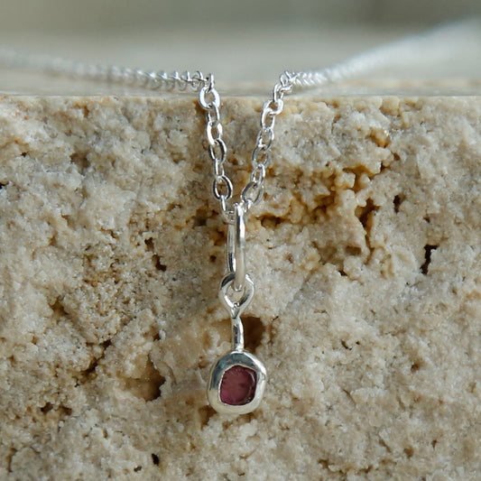 garnet pendant v.2 | solid silver
