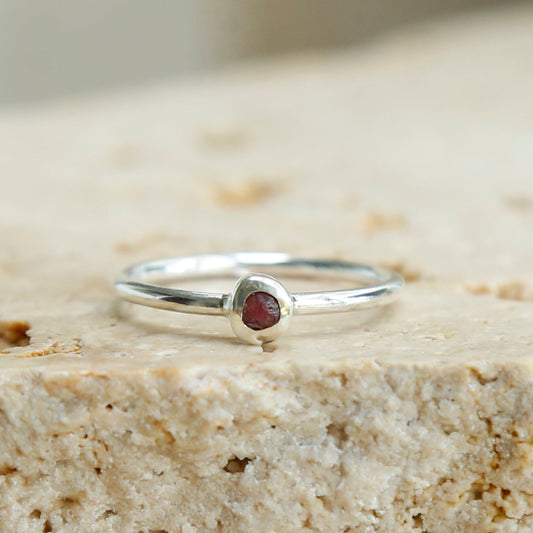 garnet ring | K