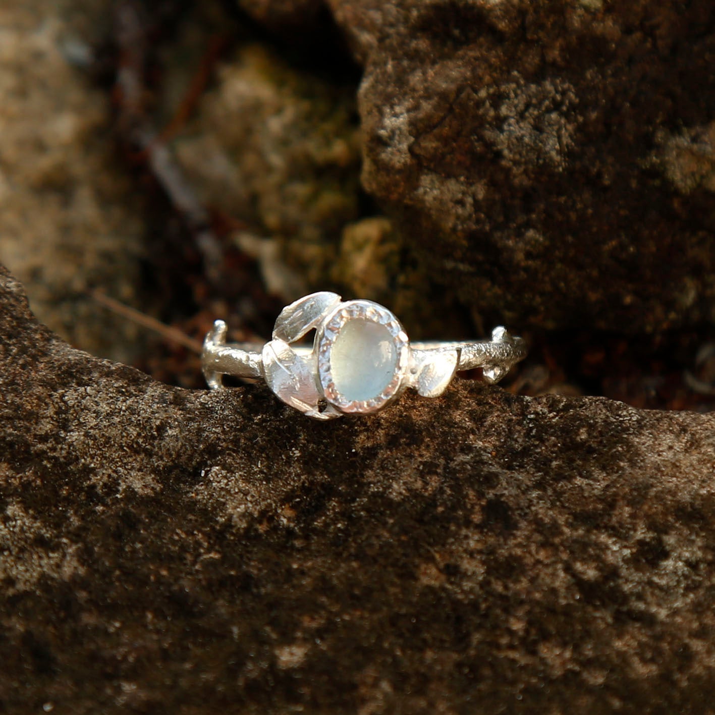 aquamarine elf ring in solid silver | O 1/2