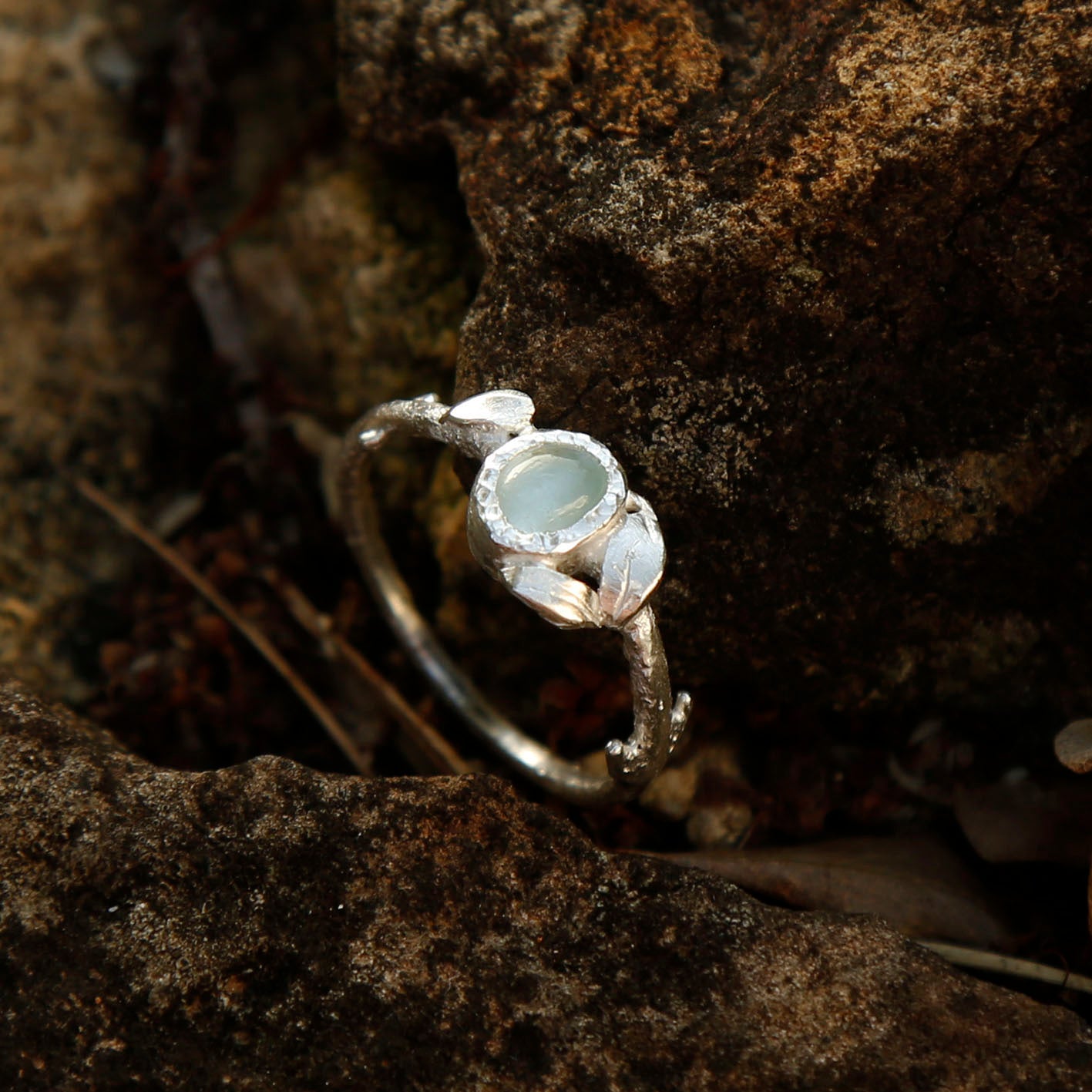 aquamarine elf ring in solid silver | O 1/2