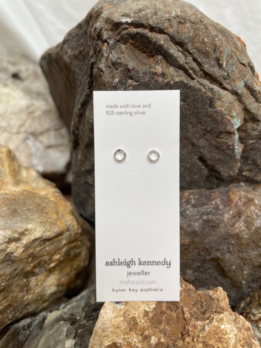 circle studs | solid silver
